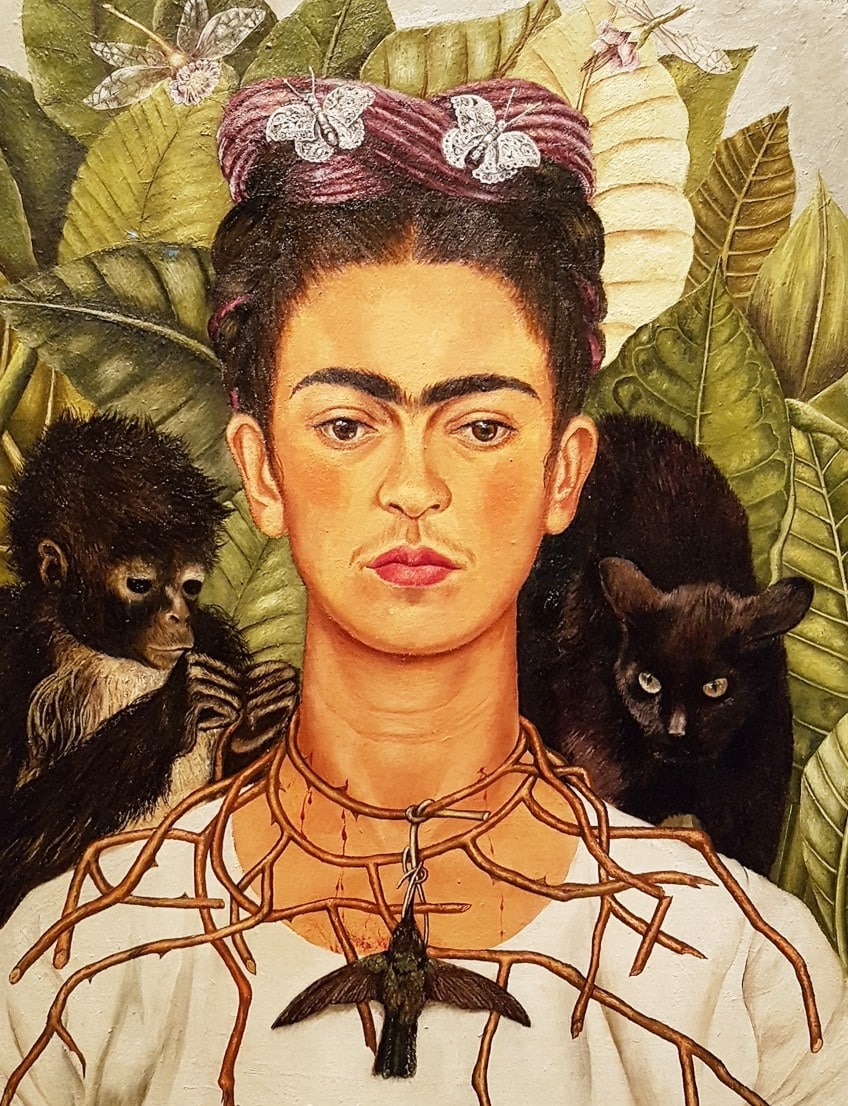 Autorretrato con collar de espinas y colibrí – Frida Kahlo
