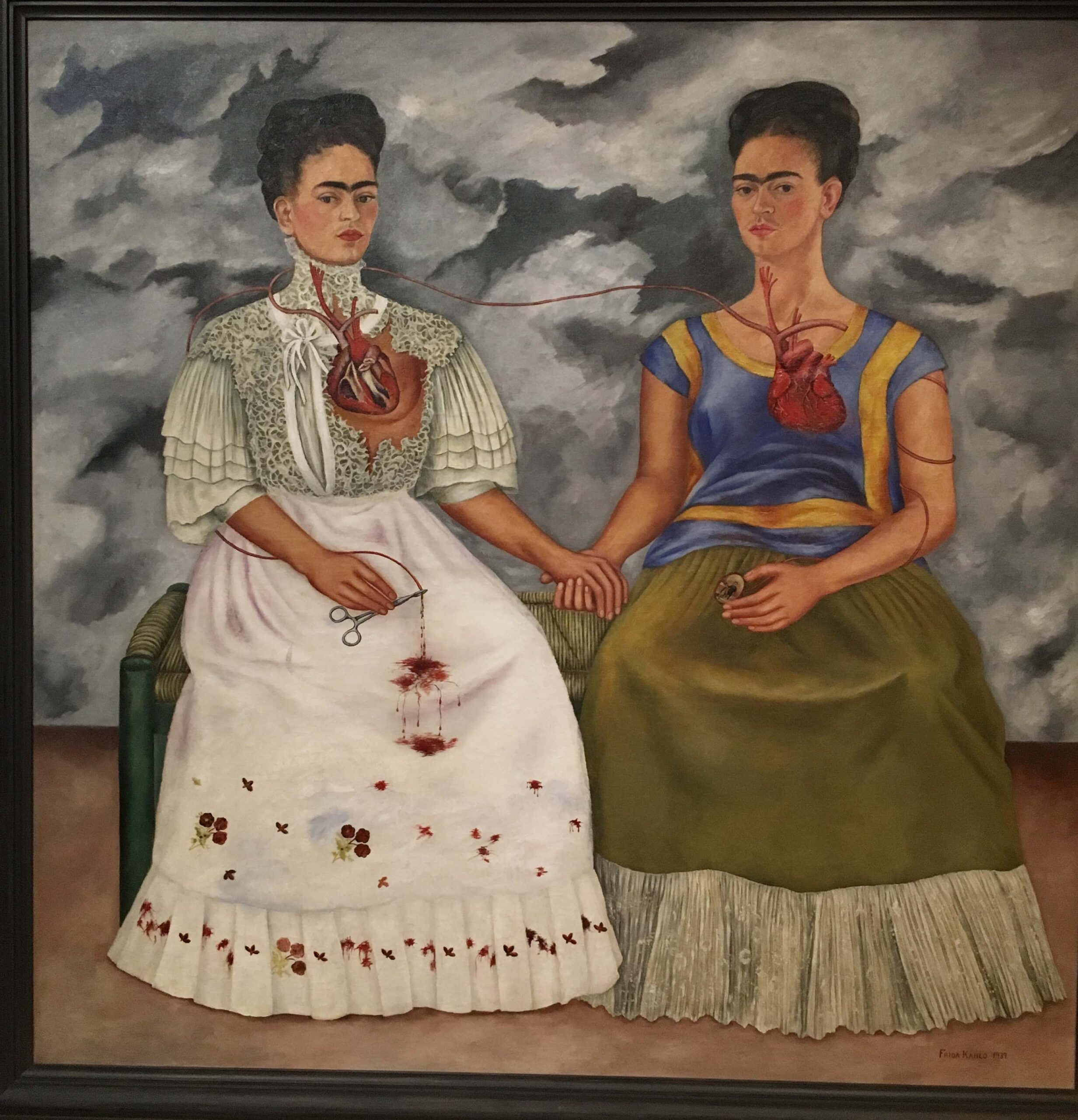 Las dos Fridas de Frida Kahlo – Estudiando la famosa pintura de Frida Kahlo