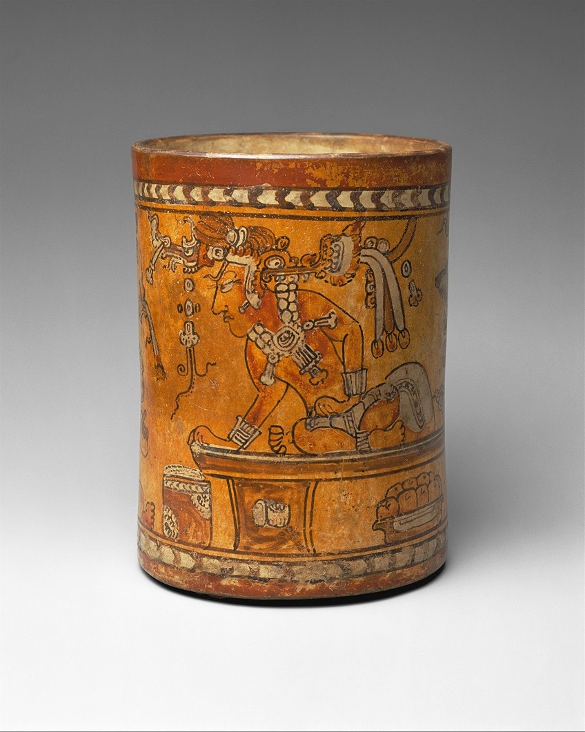 Imagen artística de una vasija maya que representa a una deidad en su trono