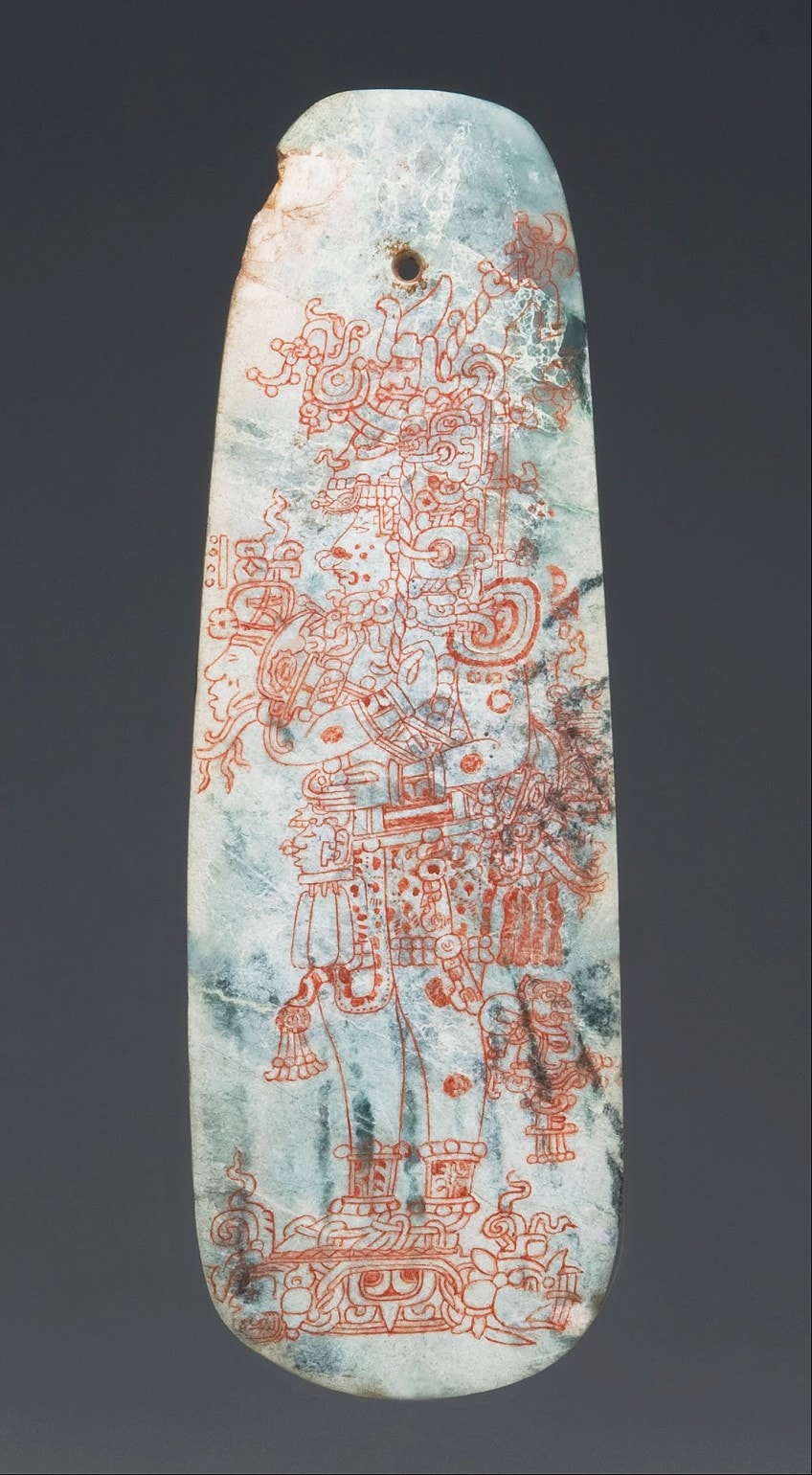 Tallas de Jade maya , la talla es una placa de cinturón